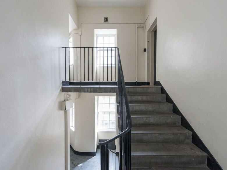 Modern Apartment In Edinburgh Near Edinburgh Castle