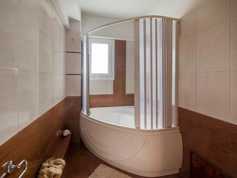 Alluring Villa In Saronida With Private Swimming Pool
