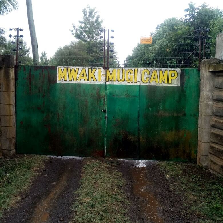Mwaki-mugi Hotel & Campsite