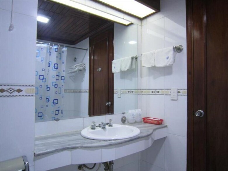 Hanh Long Hotel