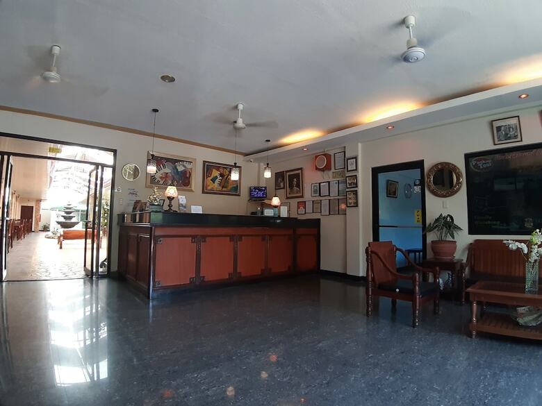 Hotel Oyo 612 New Casamila