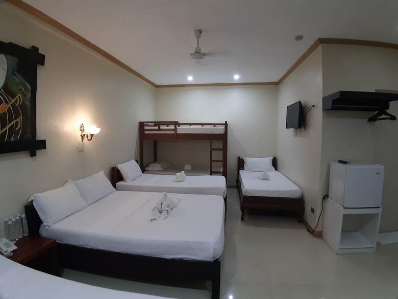 Hotel Oyo 612 New Casamila