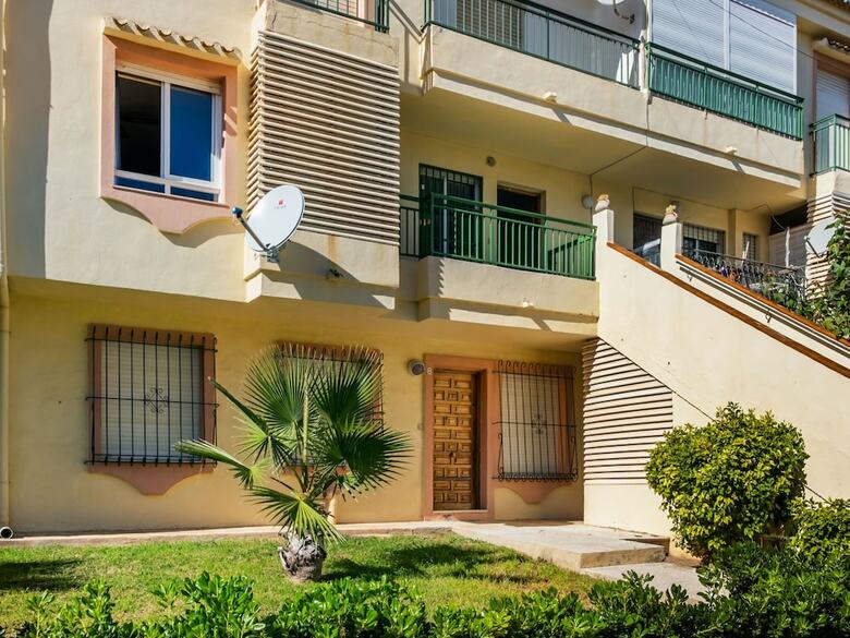 Cozy Apartment In Torrevieja With Balcony
