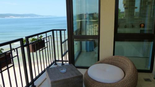 Apartamentos Oasis Beach Studios