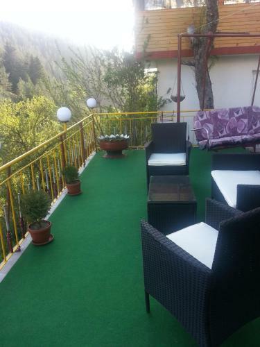 Hostal Guest House Stoletnika