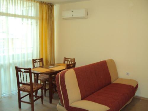 Sun City Apartments