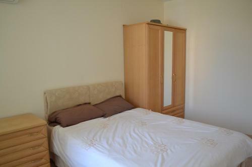 Sun City Apartments