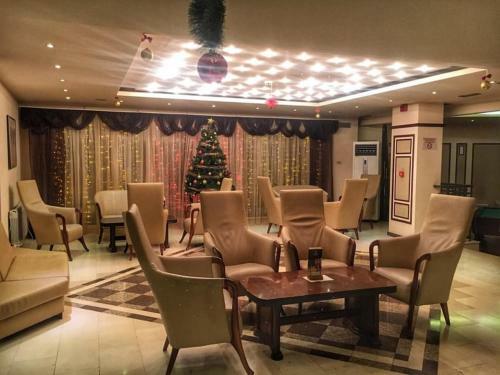 Troyan Plaza Hotel