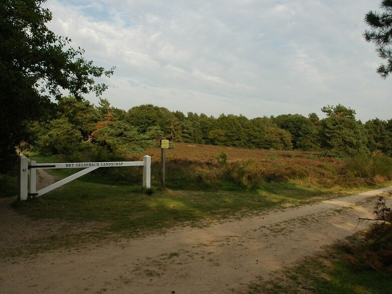 Attractive Bungalow With A Covered Terrace Near The Veluwe
