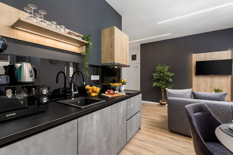 Saint Vitus Apartments With Balcony