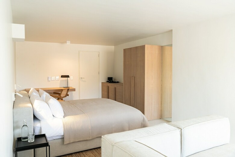 Hotel The Aven