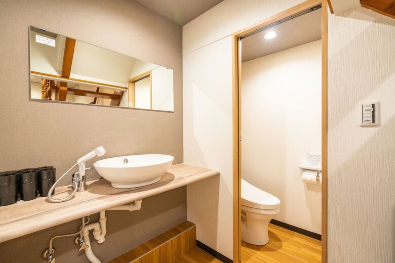 Zaito Tokyo Oshiage Economy Inn