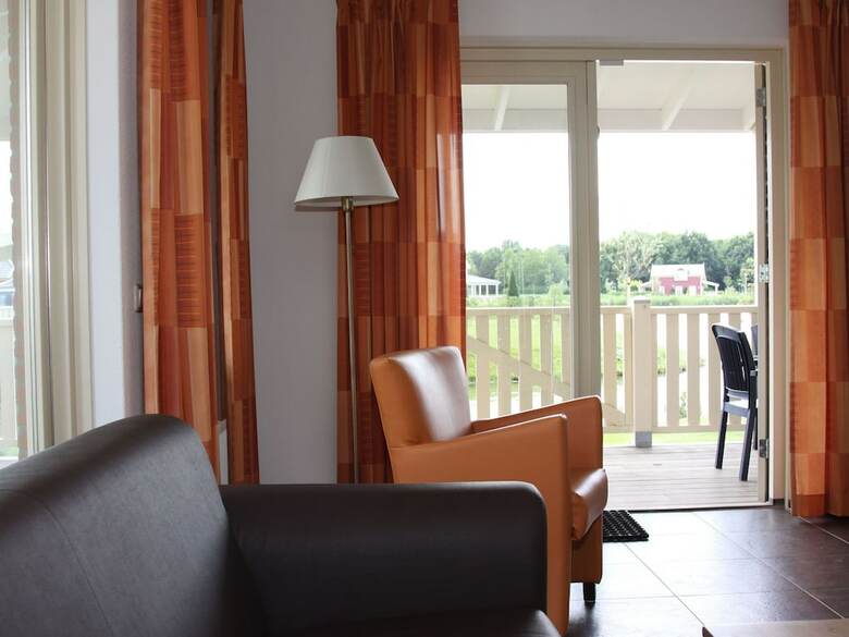 Comfortable Detached Villa With Washing Machine, In Nature