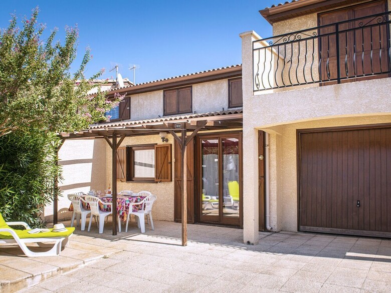Holiday Home With A Barbecue On The Languedoc Coast
