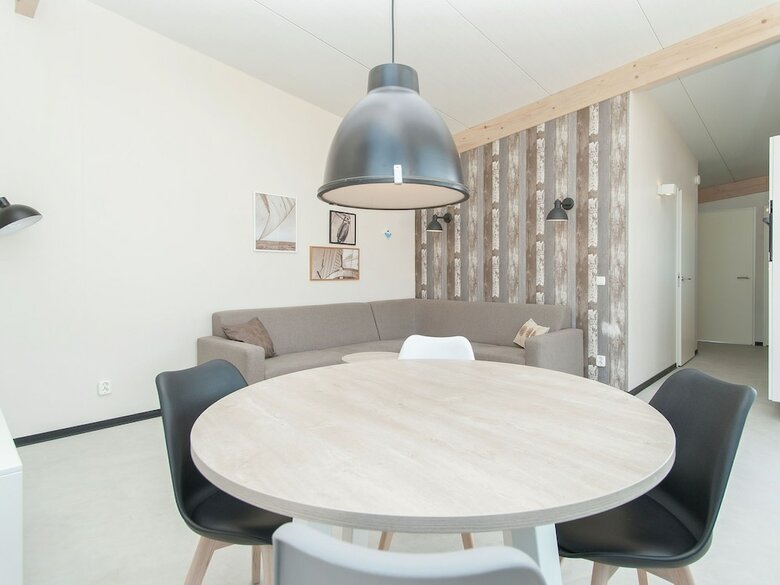 Comfortable Lodge With Dishwasher, In Bloemendaal