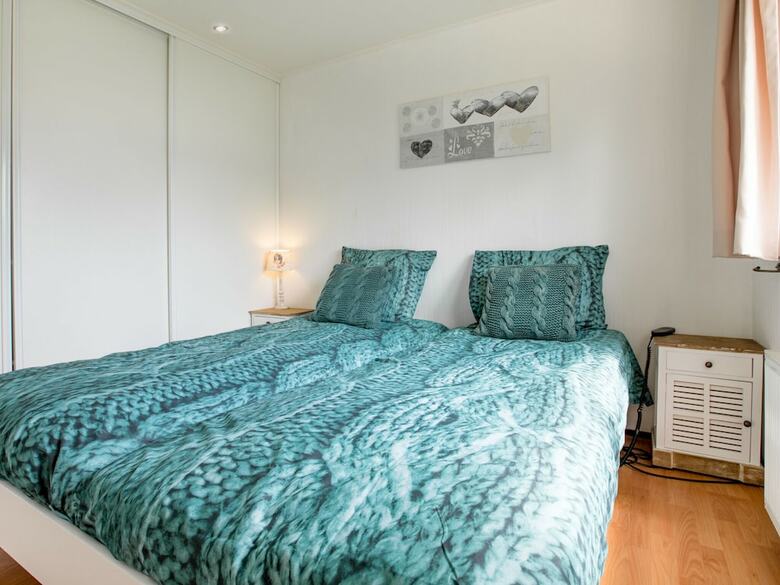 Detached, Light Chalet With Dishwasher Not Far From Hoorn