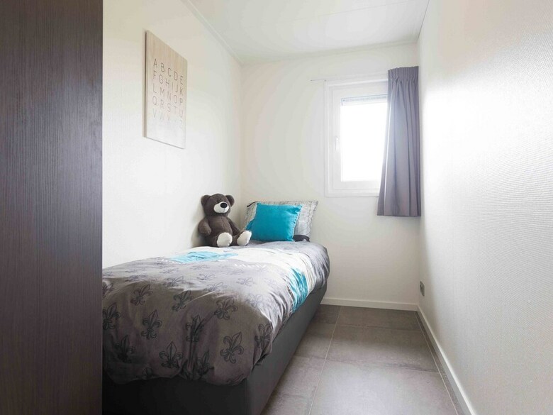 Comfortable Chalet With A Dishwasher, In A Water-rich Area