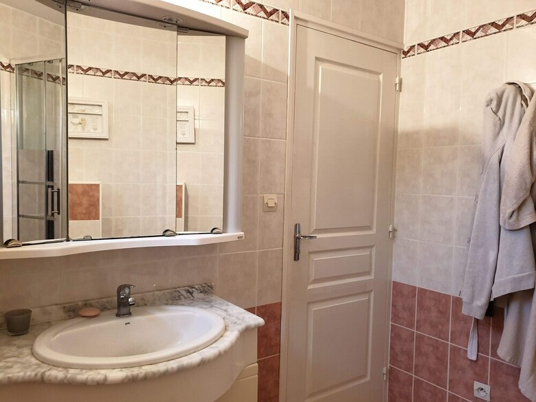 Classy Villa In Roquebrun With Swimming Pool