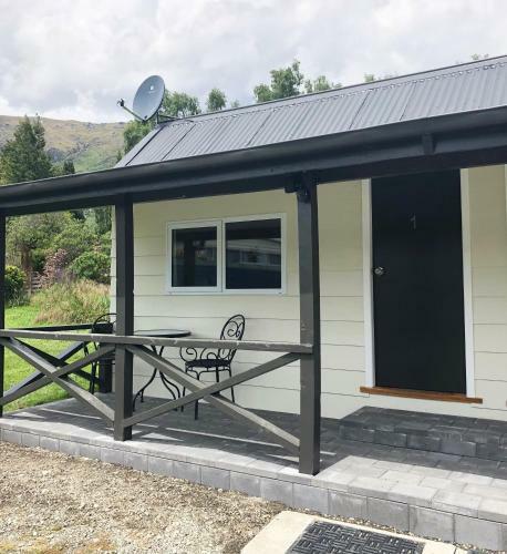 Kingston Top 10 Holiday Park
