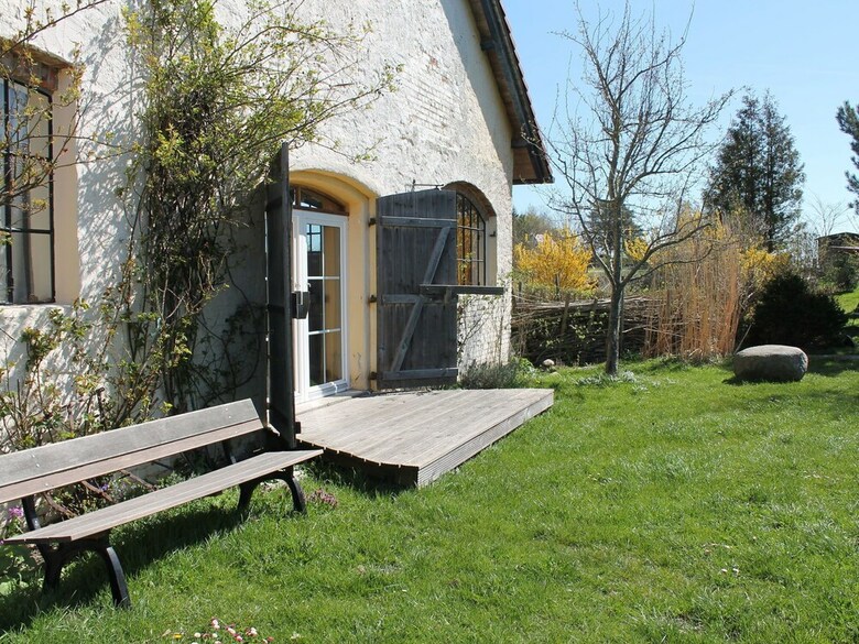 Spacious Apartment With Sauna In Buschenhagen