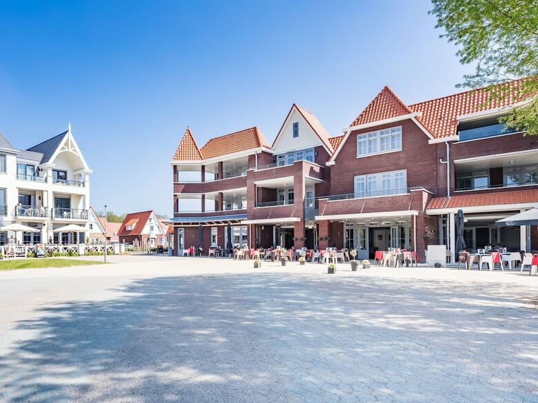 Luxurious Apartment With Dishwasher, 1 Km. From The Beach