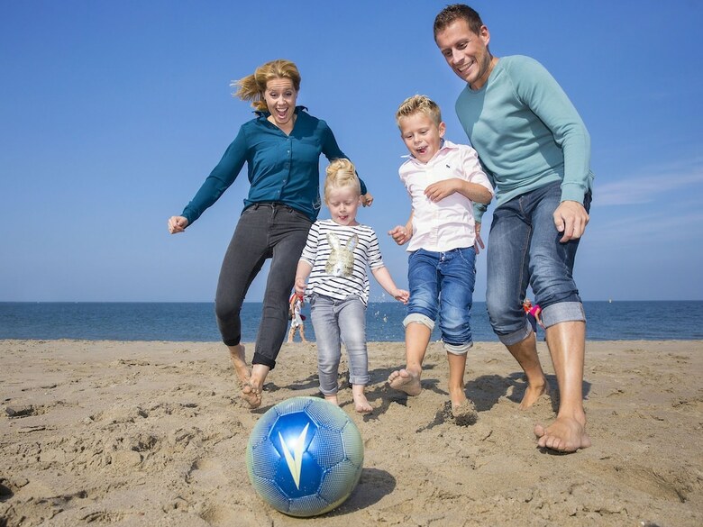 Spacious Holiday Home In Renesse Near North Sea