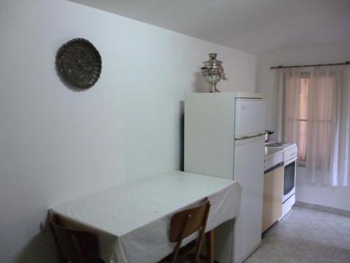 Hostal Villa Jun Guest House