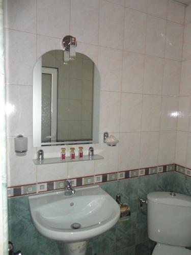 Saint Nikola Family Hotel