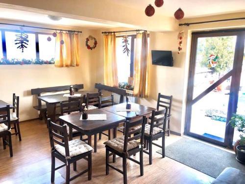 Saint Nikola Family Hotel