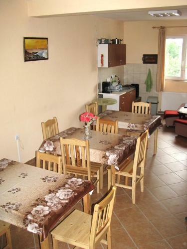 Hostal Guest House Family