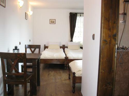 Hostal Guesthouse Trite Kambani