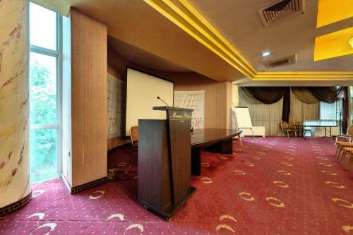Merian Palace Hotel