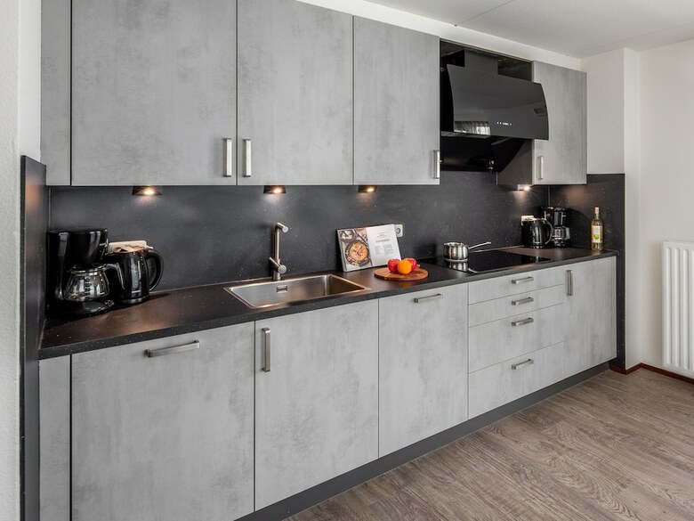 Restyled Villa With Dishwasher And Whirlpool, Sea At 1 Km