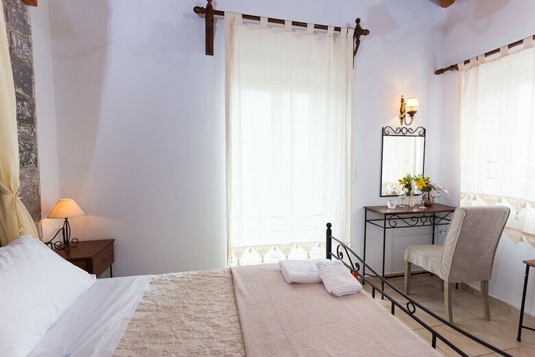 Villa Pleiades