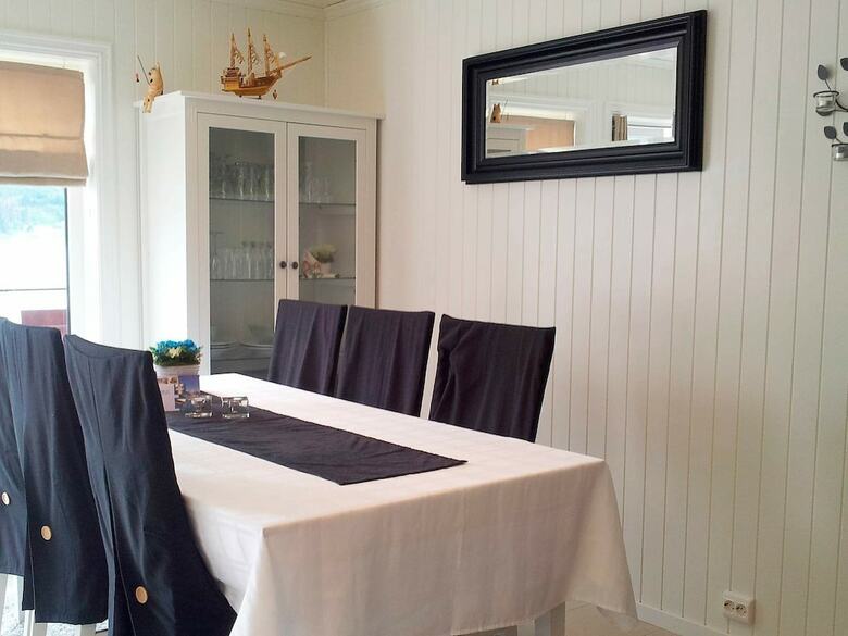5 Star Holiday Home In Gursken