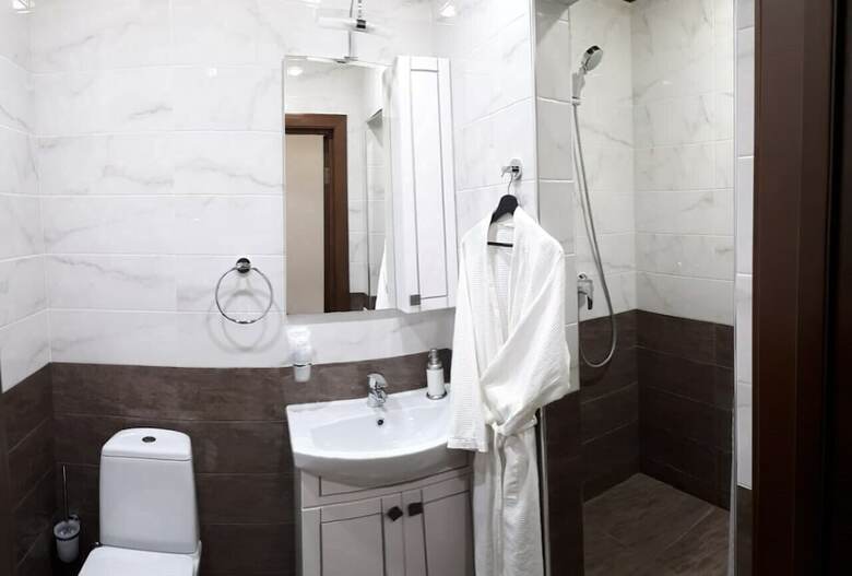 Hotel Day And Night On Profsoyuznoy