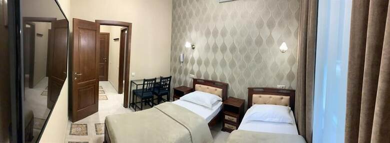 Hotel Day And Night On Michurinskiy