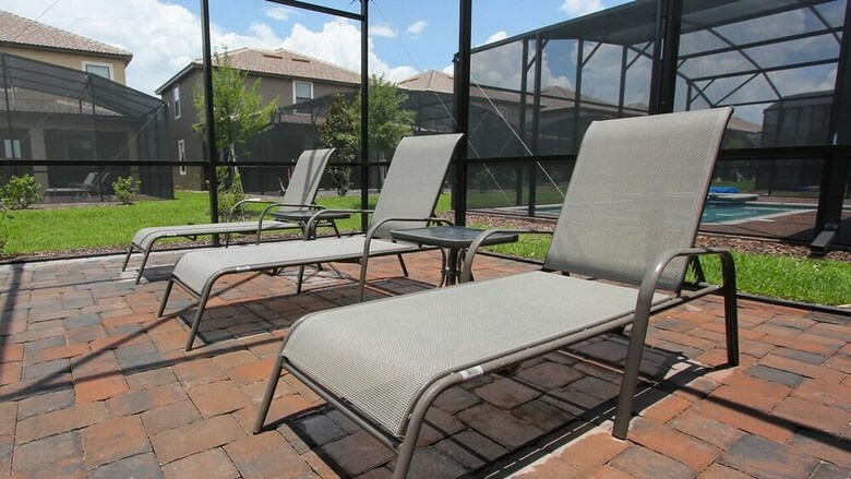 Villa 1424 Thunderbird Road