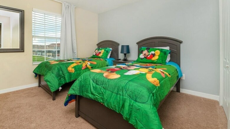Villa 8851 Candy Palm Road
