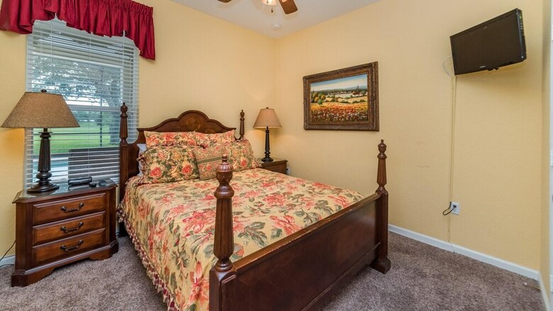 Villa 2709 Manesty Lane