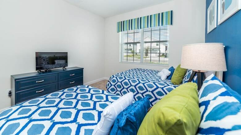 Villa 4765 Kings Castle Circle