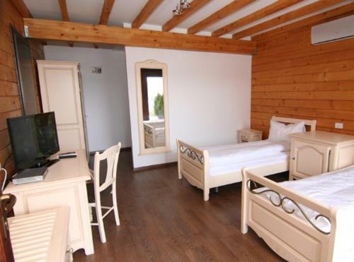 Hotel Lifeharbour Limanu