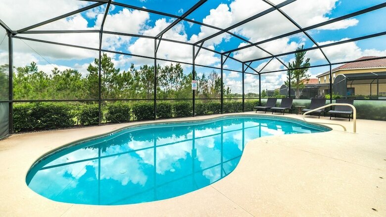 4079 Oak Tree Drive