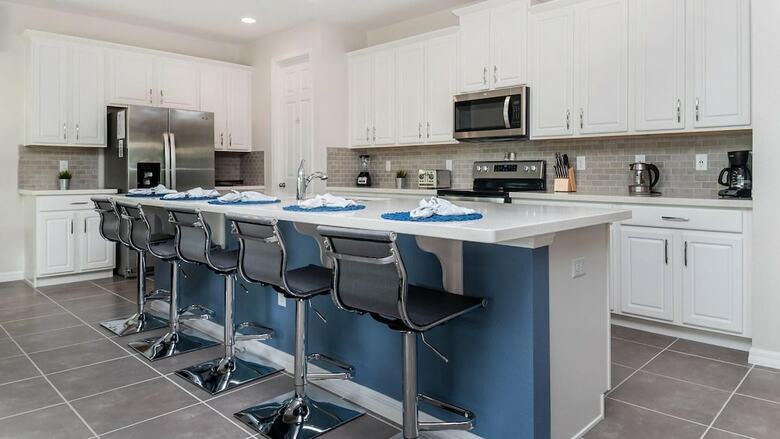 1786 Caribbean View Terrace