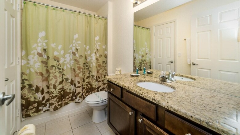 Villa 2624 Daulby Street