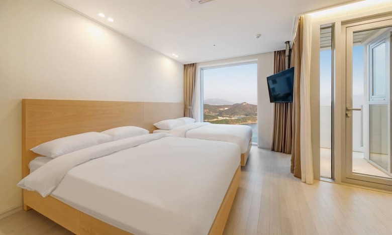 Hotel Dearc Resort