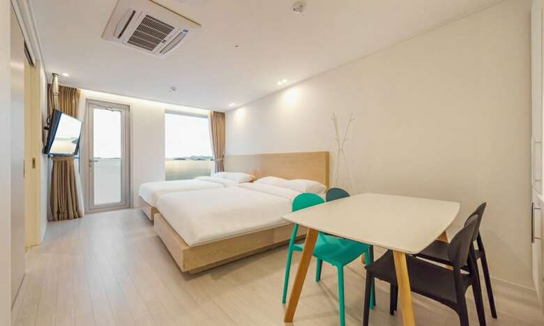 Hotel Dearc Resort