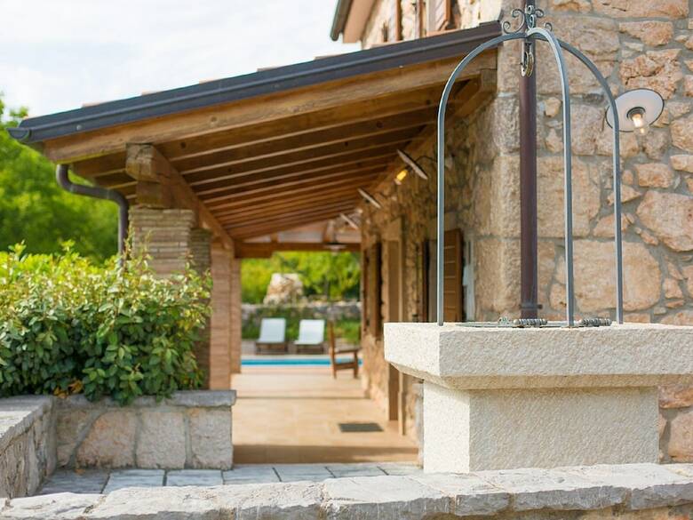 Attractive Villa In Kras With Swimming Pool
