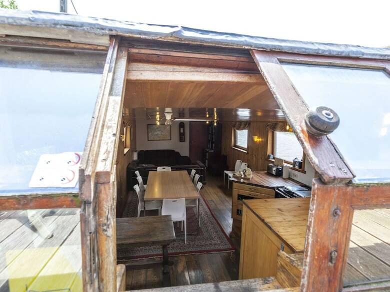 Cushy Boat In Merkem With Terrace