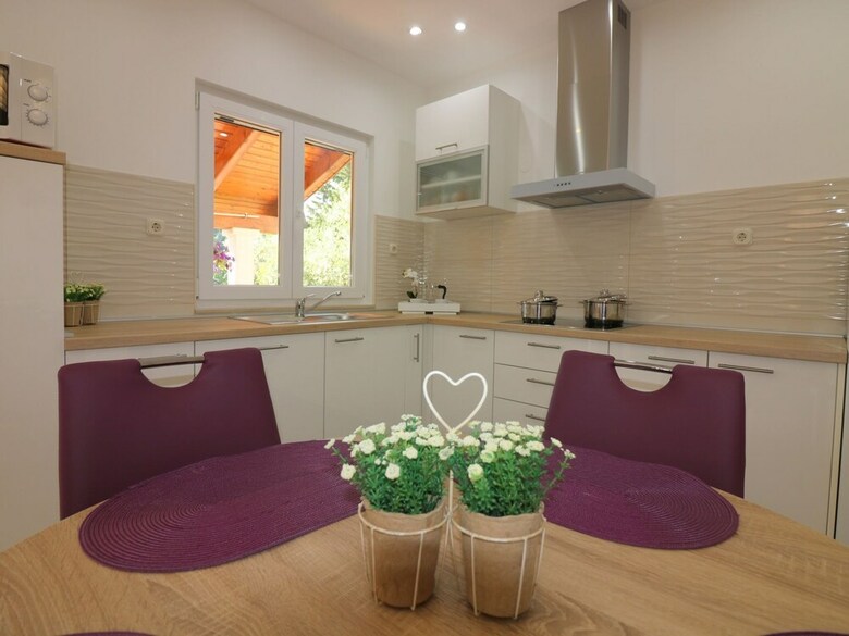 Contemporary Bungalow In Porec With Swimming Pool